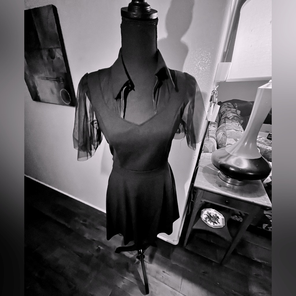 XS Black gothic cute skater style dress chiffon sleeves & collar.Stretchy womens